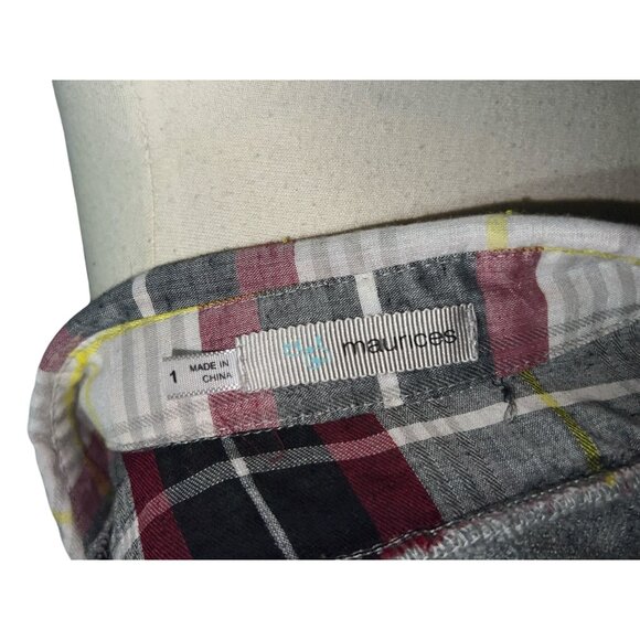 Maurices Gray Knit Top With Plaid Collar & Hem Layered Look Womens Size 1 - Picture 3 of 10
